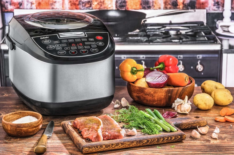 Мультиварка BBK BMC052